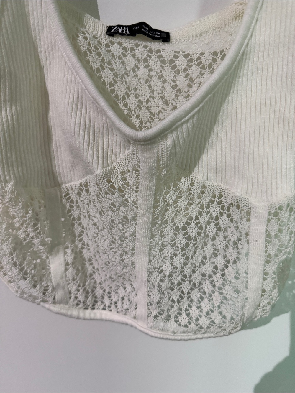 Zara White Ribbed Lace-Panel Cropped Tank - Picture 4 of 8